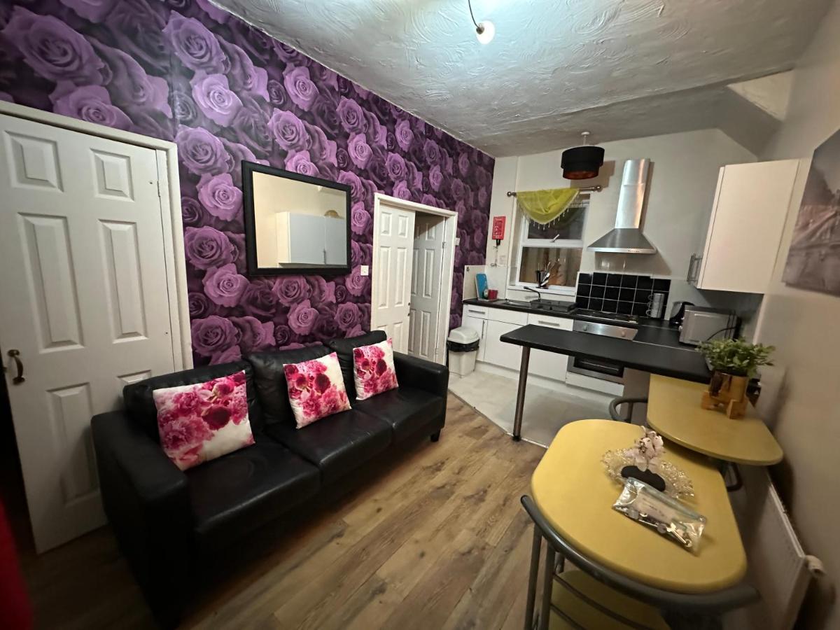 Green Paradise Apartments Blackpool Exterior photo